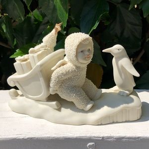 Snowbabies Stuck In The Snow.  Christmas